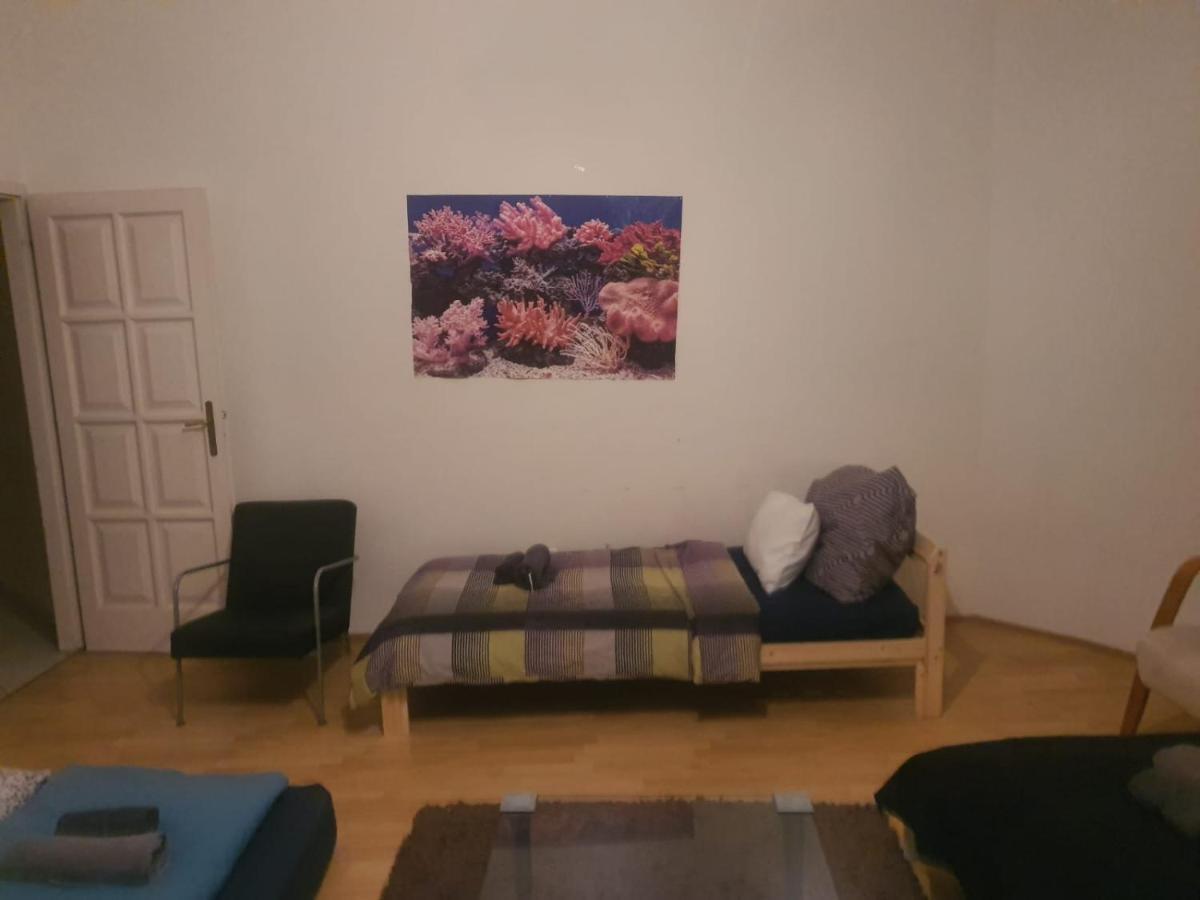 La Fiesta Apartment